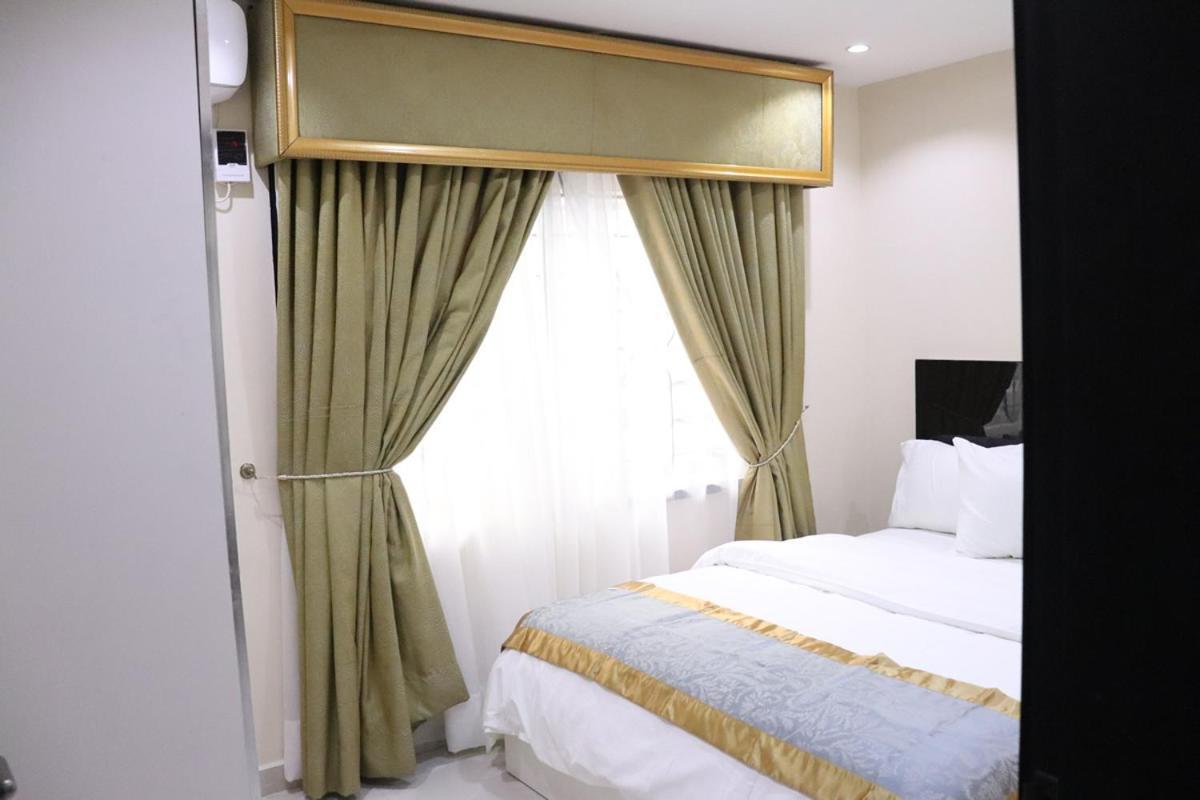 Appleville Suites Ikeja Zewnętrze zdjęcie